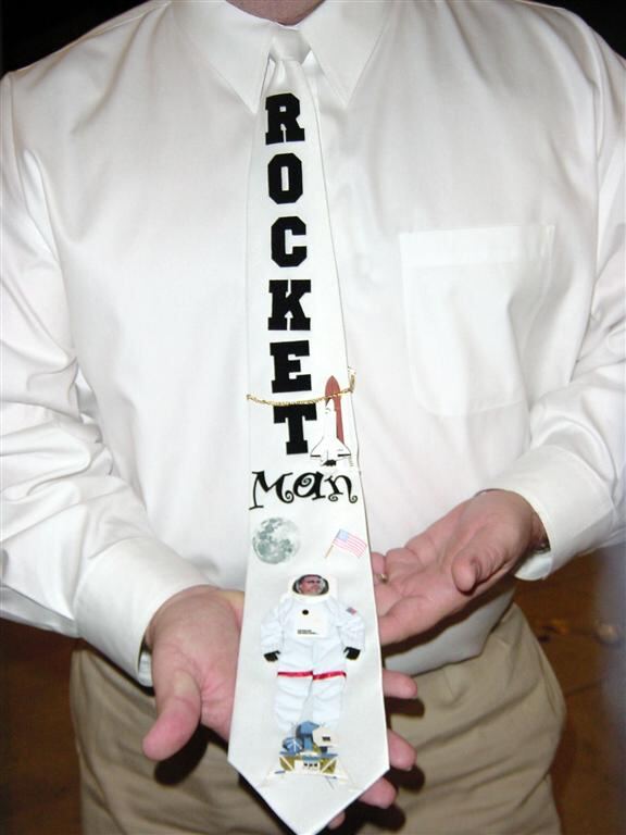 rocket-man-tie