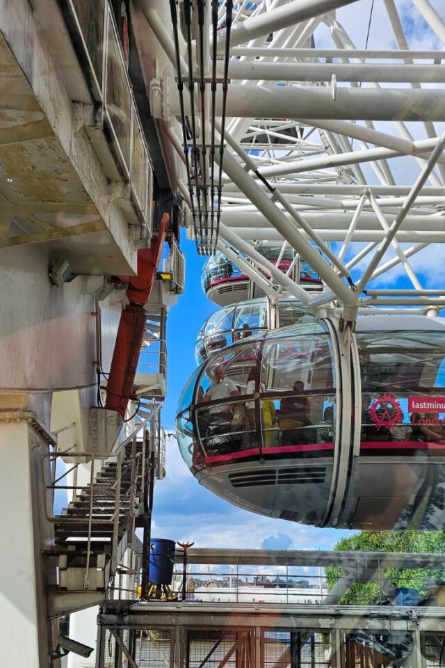 London Eye 04