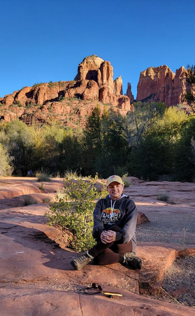 Kathy and Kathedral Rock (2)