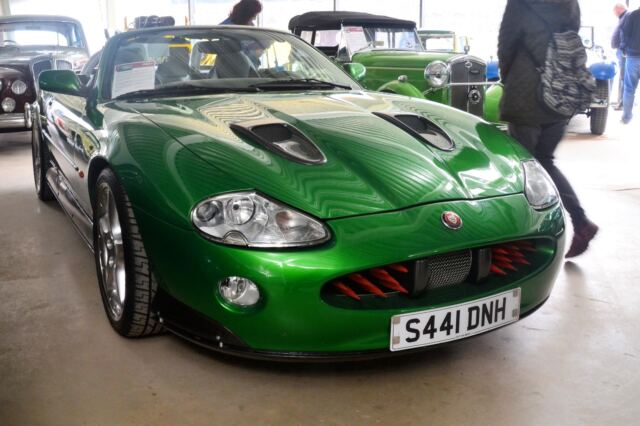 1998 Jaguar XKR - James Bond 'Die Another Day' (2)
