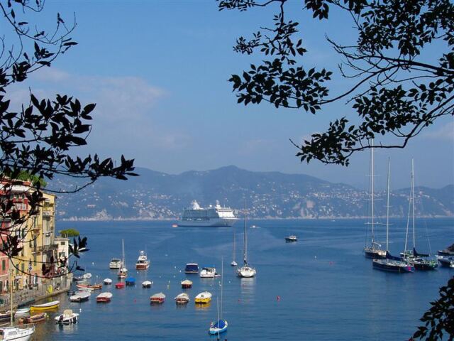 PO - Voyager anchored in bay