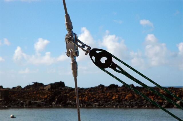 Catamaran rigging