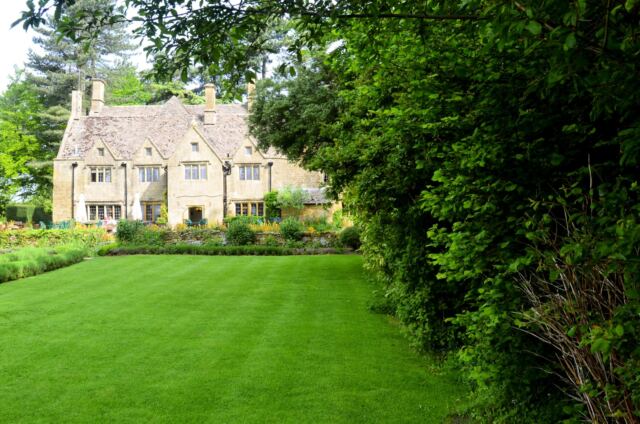 Charingworth and hedge