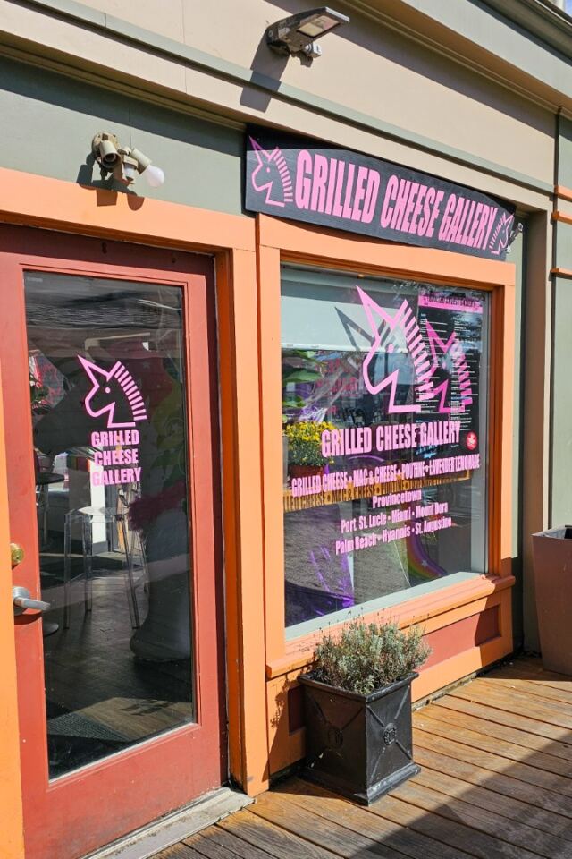 Grilled Cheese Gallery 01