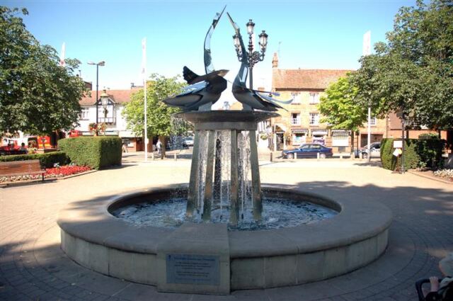 Stratford-upon-Avon Swan fountain