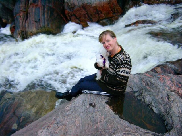 kathy-and-coy-at-devil-s-waterhole