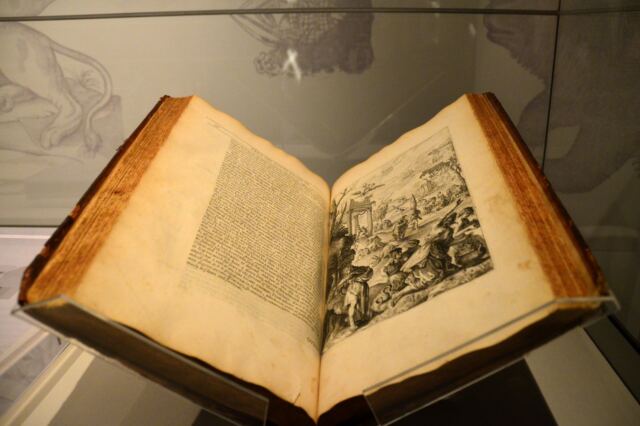 -metamorphoses-history-book-often-quoted-by-shakespeare-1632-