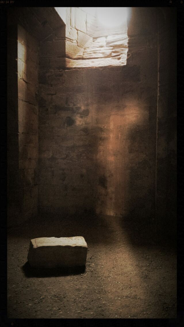 Kenilworth Castle - Moody Kitchen Larder (originally, I thought it was a dungeon cell!)
