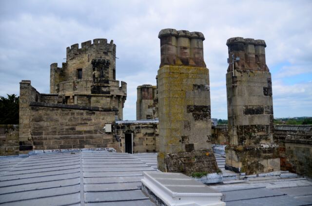 warwick-castle-vip-tour-atop-the-great-hall-1