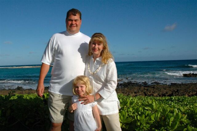Tim, LeAnn, and Kiersten (ocean)