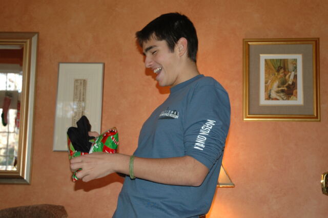 andrew-opens-a-funny-gift