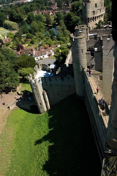 Warwick Castle - rampart views (10)