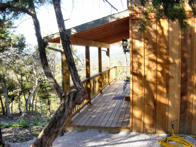cabin-5-front-porch