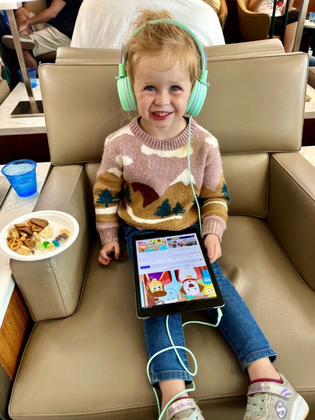 Shiloh is quickly getting used to flying 'Grandpa Style' 2