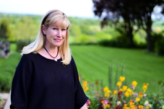 LeAnn - Charingworth garden glamour shot 2