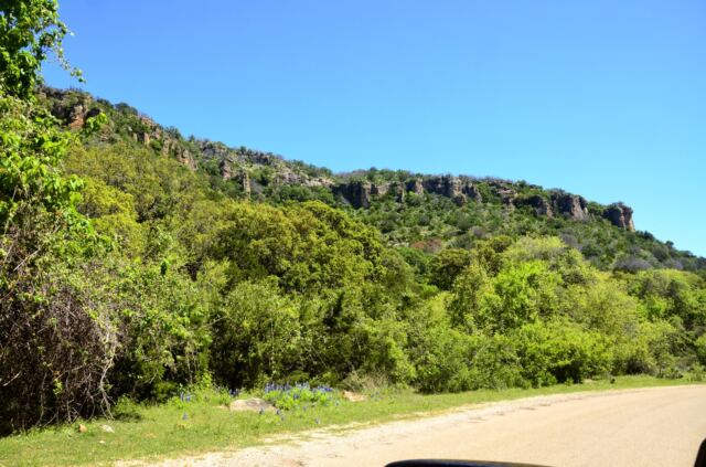 Willow Loop cliffs 3