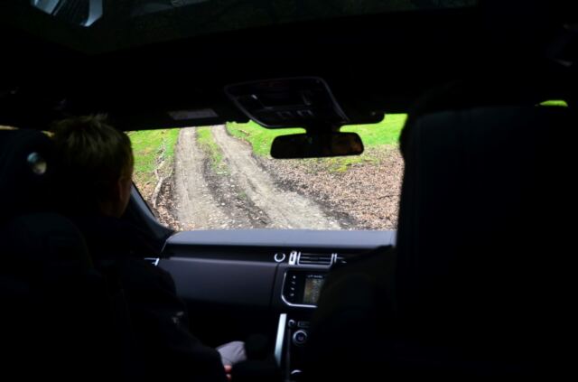 Andrew - offroad behind the wheel of the Range Rover (11)