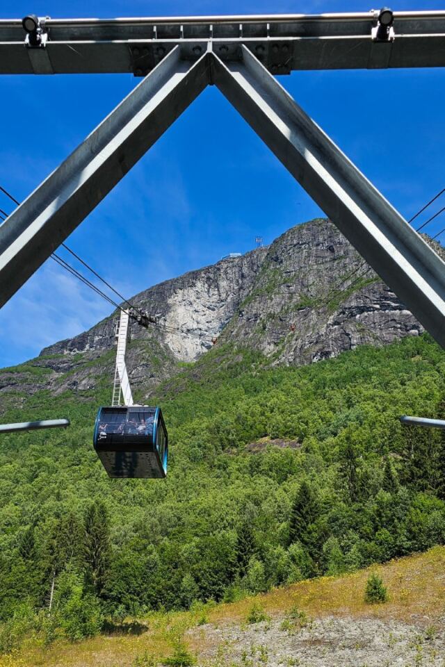 Loen Skylift views 01