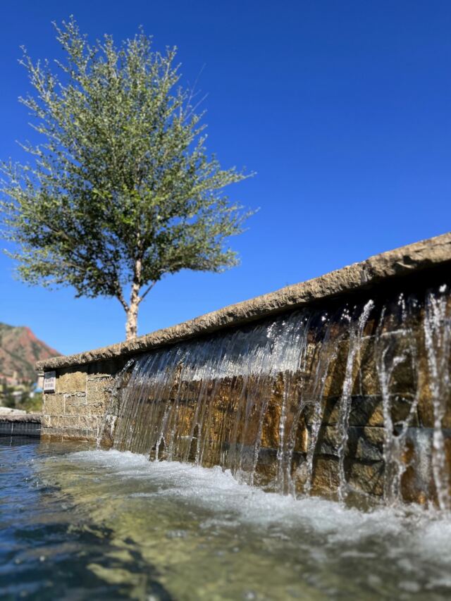Iron Mountain Hot Springs 06