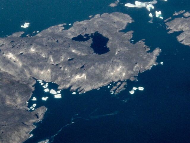 greenland-from-plane-7-