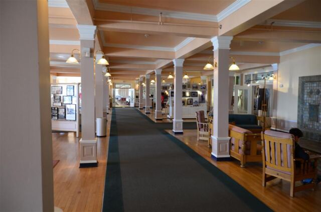 Lake Yellowstone Hotel - interior (1)