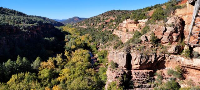 Oak Creek Canyon overlook (03)
