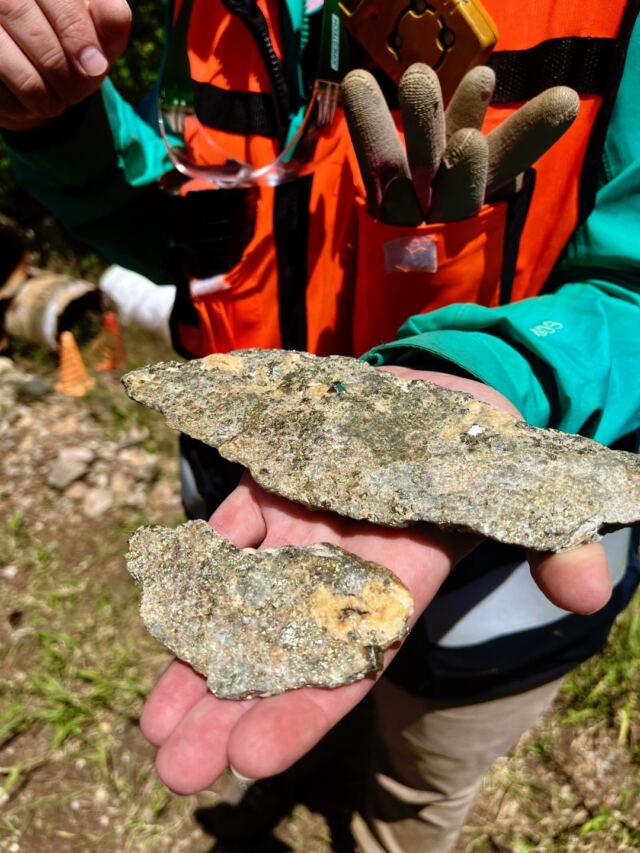 Daniela shows off some mined gold 3