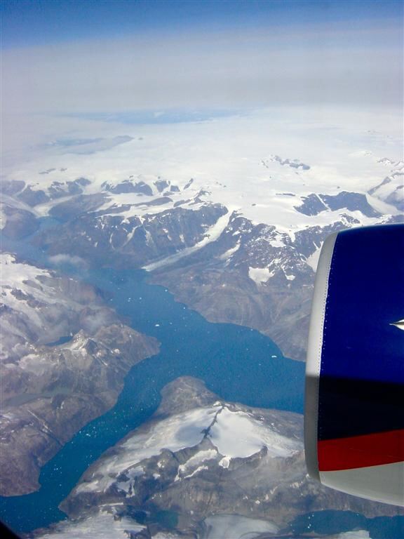 greenland-from-plane-17-