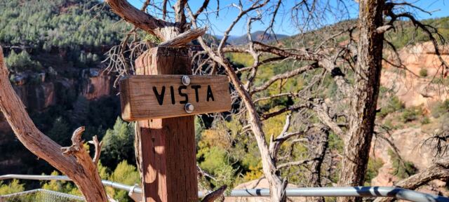 Oak Creek Canyon overlook (06)