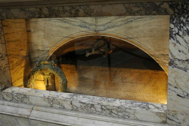 Raphael's tomb in Pantheon