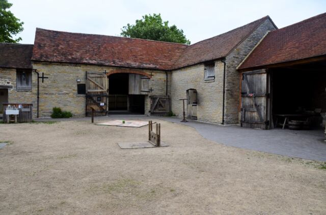 mary-arden-s-farm-stables-1