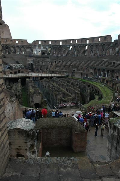 Colosseum interior (1)