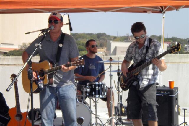 Lucas and the boys rock the tailgate