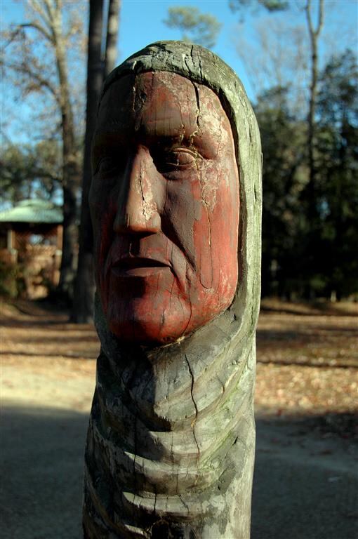 Powhatan totem (2)