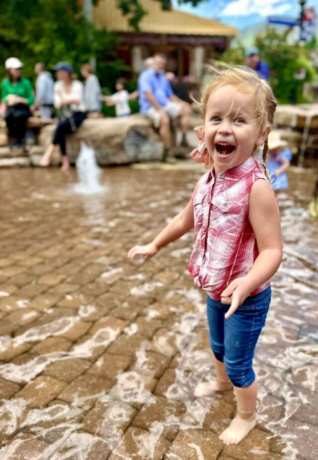 Shiloh in the Vail Children's Fountain 3