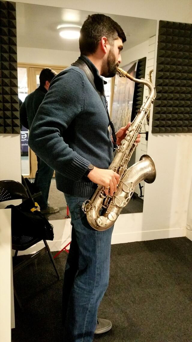 Andrew trying out some high-end saxophones (2)