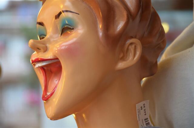 Scary mannequin (1)