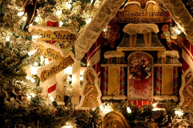 christmas-wreath-details