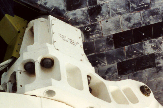 Place Orbiter here - black side down (details)