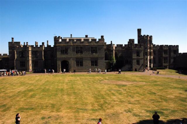 Warwick Castle (8)