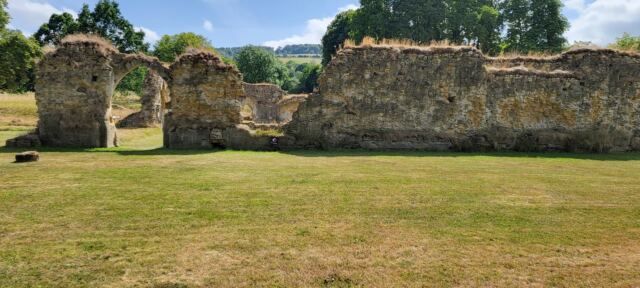 Hailes Abbey ruins (48)