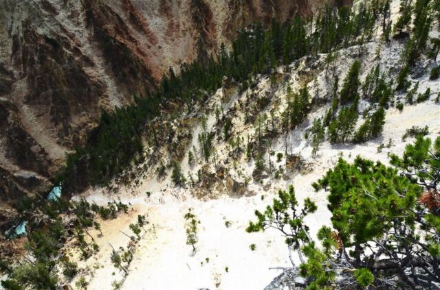 Yellowstone Grand Canyon from Inspiration Point (2)