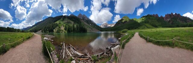 Maroon Bells panorama views 2
