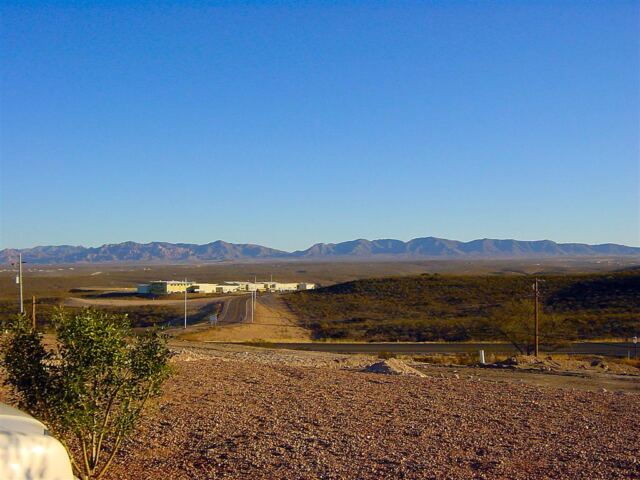 distant-mountains