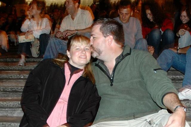 Spanish Step Smooch