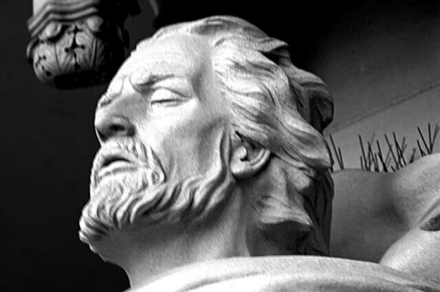 St. Paul - detail