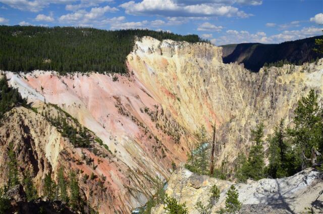 Yellowstone Grand Canyon from South Rim (1)