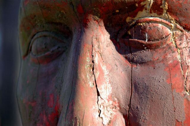 Powhatan totem (2) details