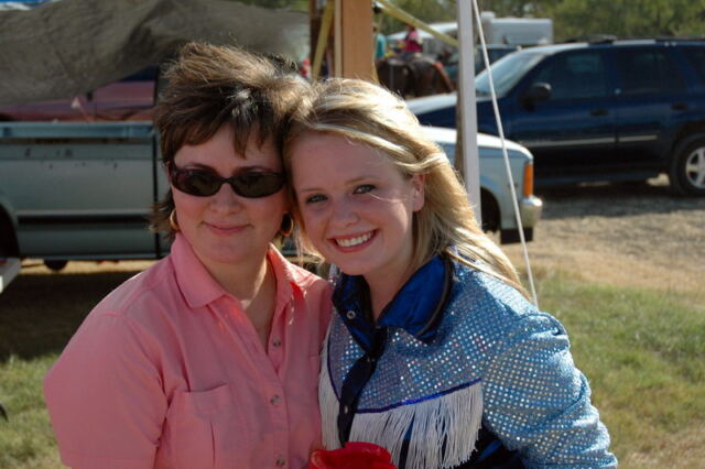 deedee-and-mel