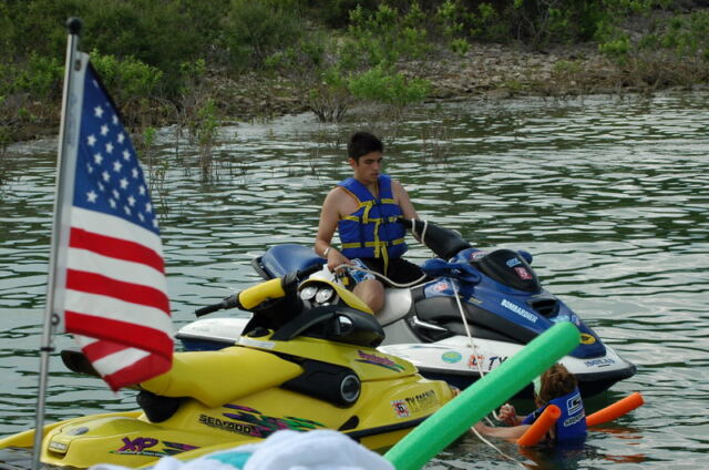 sorting-jetskis